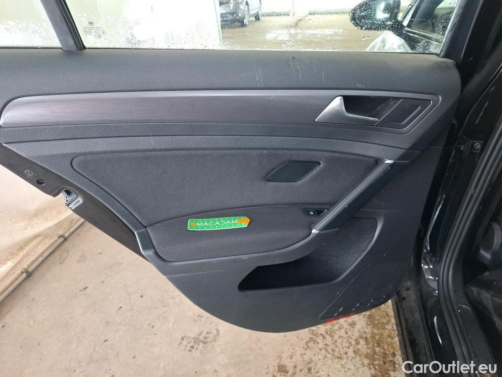  Volkswagen  Golf  VII Berline Comfortline BMT/Start-Stopp 1.0 TSI 110CV BVA7 E6 #32