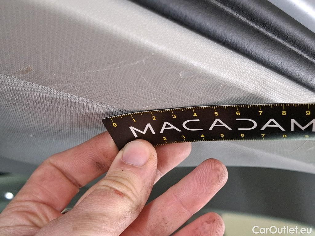  Volkswagen  Touran VOLKSWAGEN  / 2015 / 5P / monospace 1.5 TSI EVO DSG7 Carat 7 places #47