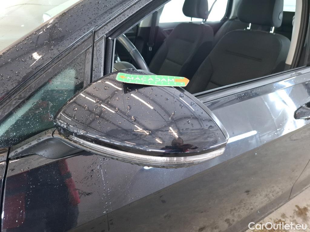  Volkswagen  Golf  VII Berline Comfortline BMT/Start-Stopp 1.0 TSI 110CV BVA7 E6 #77