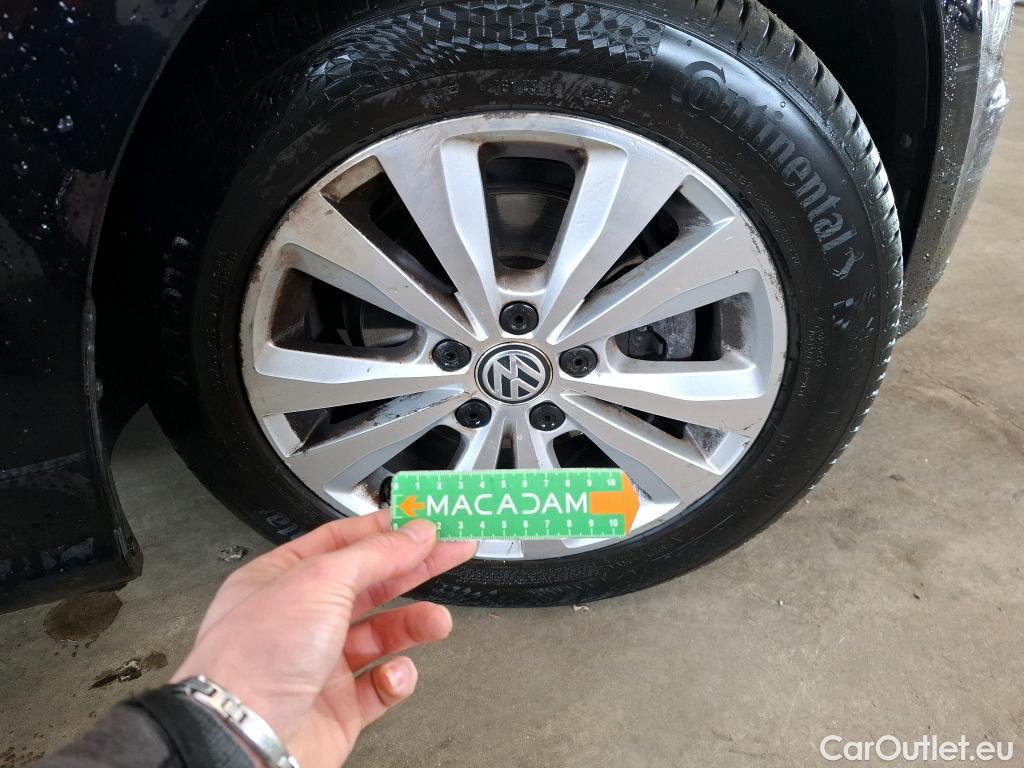  Volkswagen  Golf  VII Berline Comfortline BMT/Start-Stopp 1.0 TSI 110CV BVA7 E6 #54