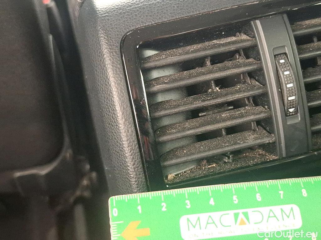  Volkswagen  Passat  Berline Business 2.0 TDI 120CV BVA7 E6d #24