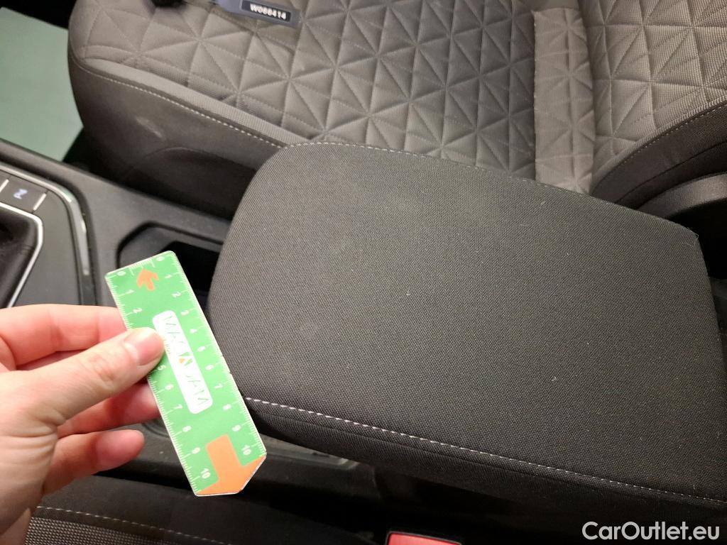  Volkswagen  Tiguan VOLKSWAGEN  / 2020 / 5P / SUV 1.5 TSI 150 DSG7 LIFE BUSI #17