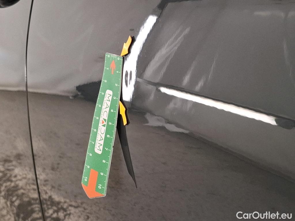  Volkswagen  Golf  VOLKSWAGEN / 2020 / 5P / Berline 2.0 TDI SCR 115 DSG7 LIFE SOCI BUSINESS #6