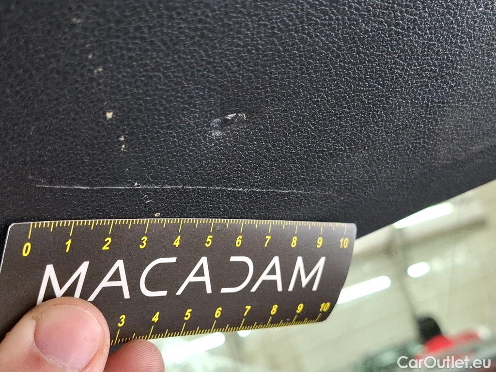  Volkswagen  Touran VOLKSWAGEN  / 2015 / 5P / monospace 1.5 TSI EVO DSG7 Carat 7 places #55