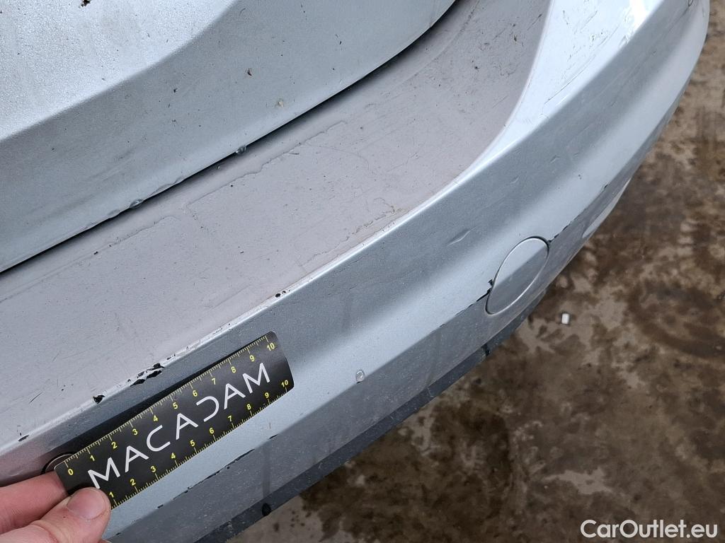  Volkswagen  Touran VOLKSWAGEN  / 2015 / 5P / monospace 1.5 TSI EVO DSG7 Carat 7 places #19