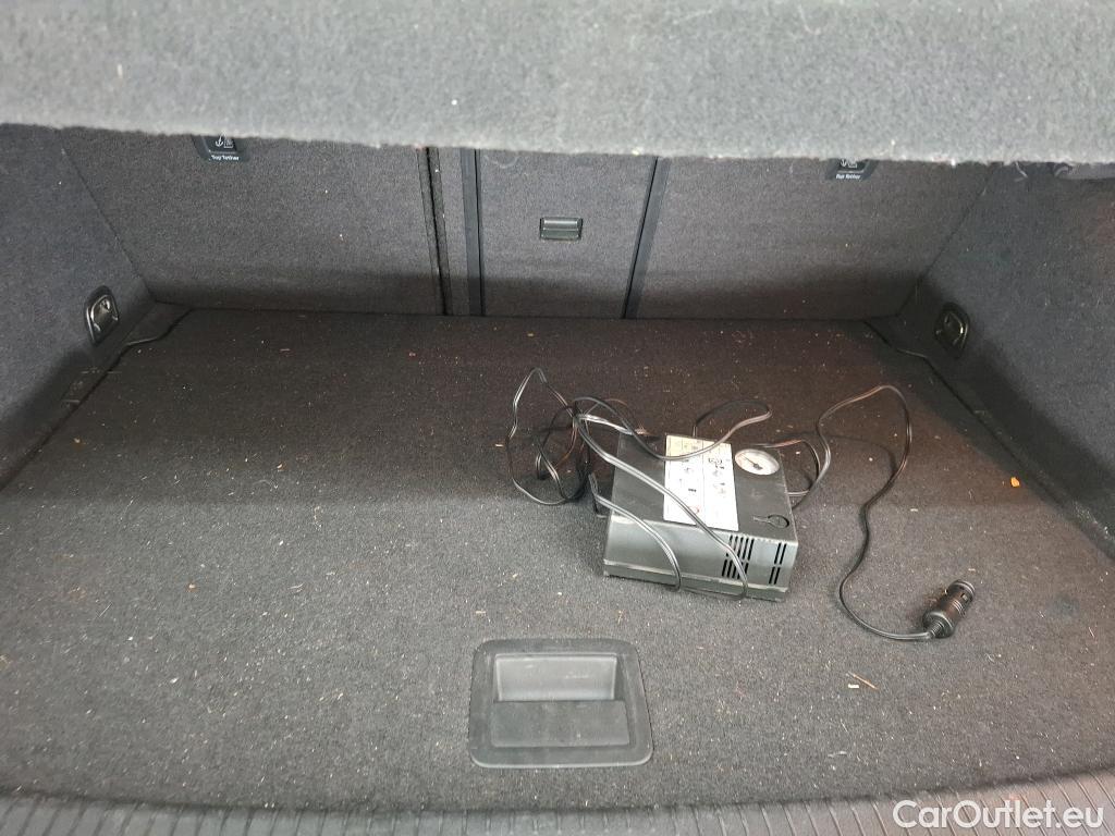  Volkswagen  Golf  VII Berline Comfortline BMT/Start-Stopp 1.0 TSI 110CV BVA7 E6 #71