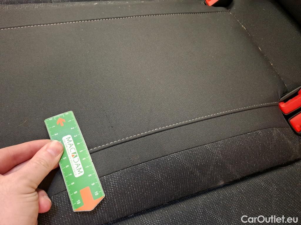  Volkswagen  Golf  VOLKSWAGEN / 2020 / 5P / Berline 2.0 TDI SCR 115 DSG7 LIFE SOCI BUSINESS #12