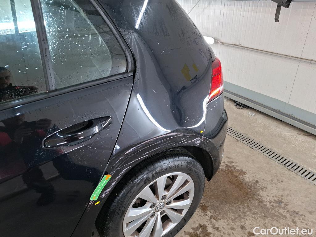  Volkswagen  Golf  VII Berline Comfortline BMT/Start-Stopp 1.0 TSI 110CV BVA7 E6 #1