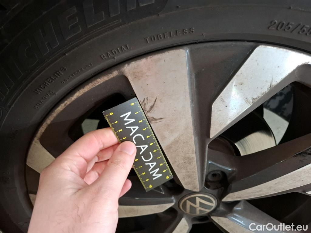  Volkswagen  Taigo  Style 1.0 TSI 110CV BVA7 E6d #29