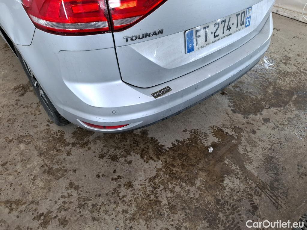  Volkswagen  Touran VOLKSWAGEN  / 2015 / 5P / monospace 1.5 TSI EVO DSG7 Carat 7 places #15