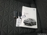  Volkswagen  Tiguan VOLKSWAGEN  / 2020 / 5P / SUV 2.0 TDI 150 DSG7 Life Business (Ex 205T) #12