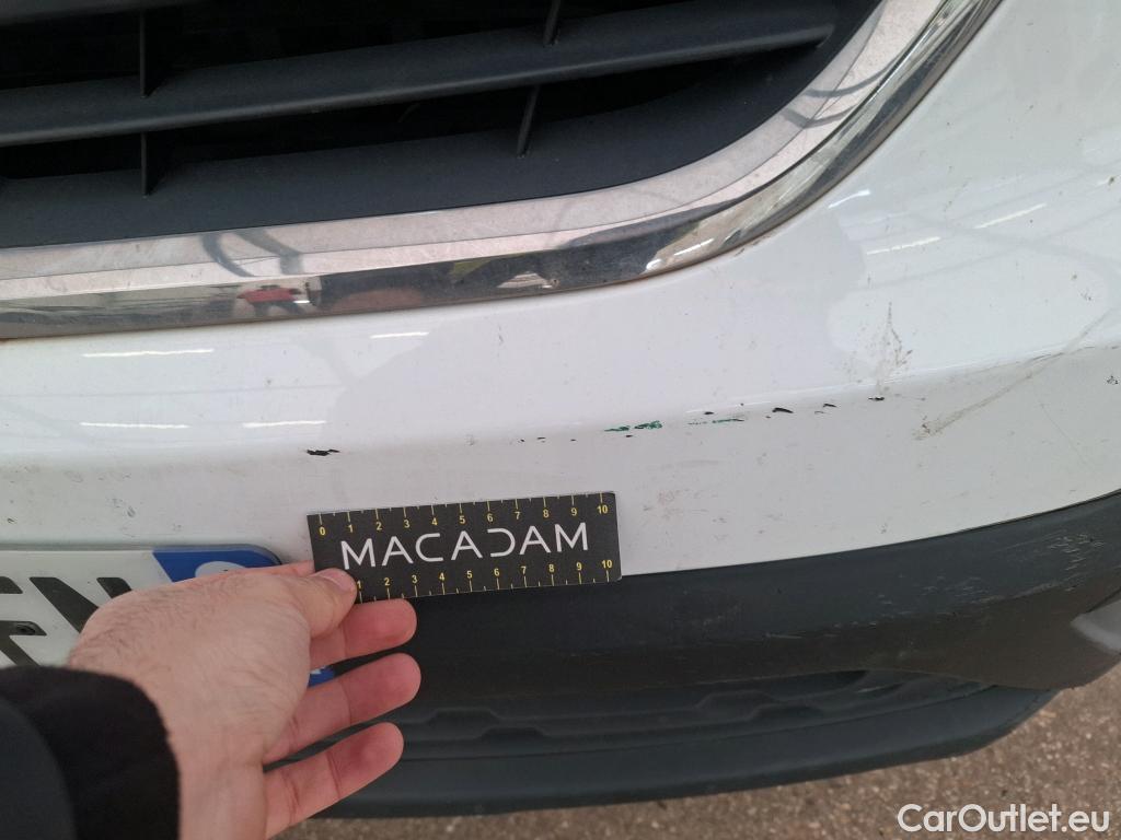  Renault  Trafic  III Fourgon L2H1 3T Confort 2.0 dCi 130CV BVM6 E6d #55