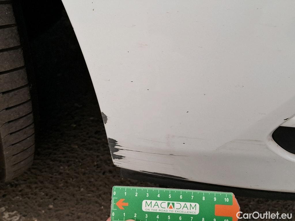  Renault  Clio  IV Air MediaNav 1.5 dCi 75CV BVM5 E6 #9