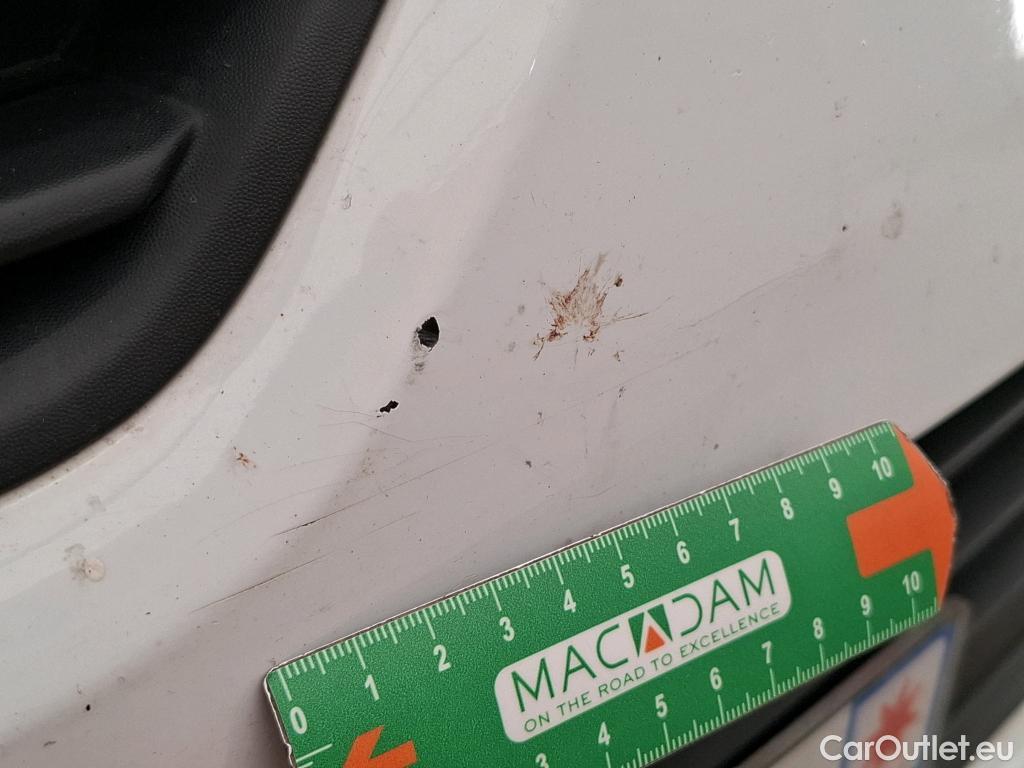  Renault  Clio  IV Air MediaNav 1.5 dCi 75CV BVM5 E6 #7