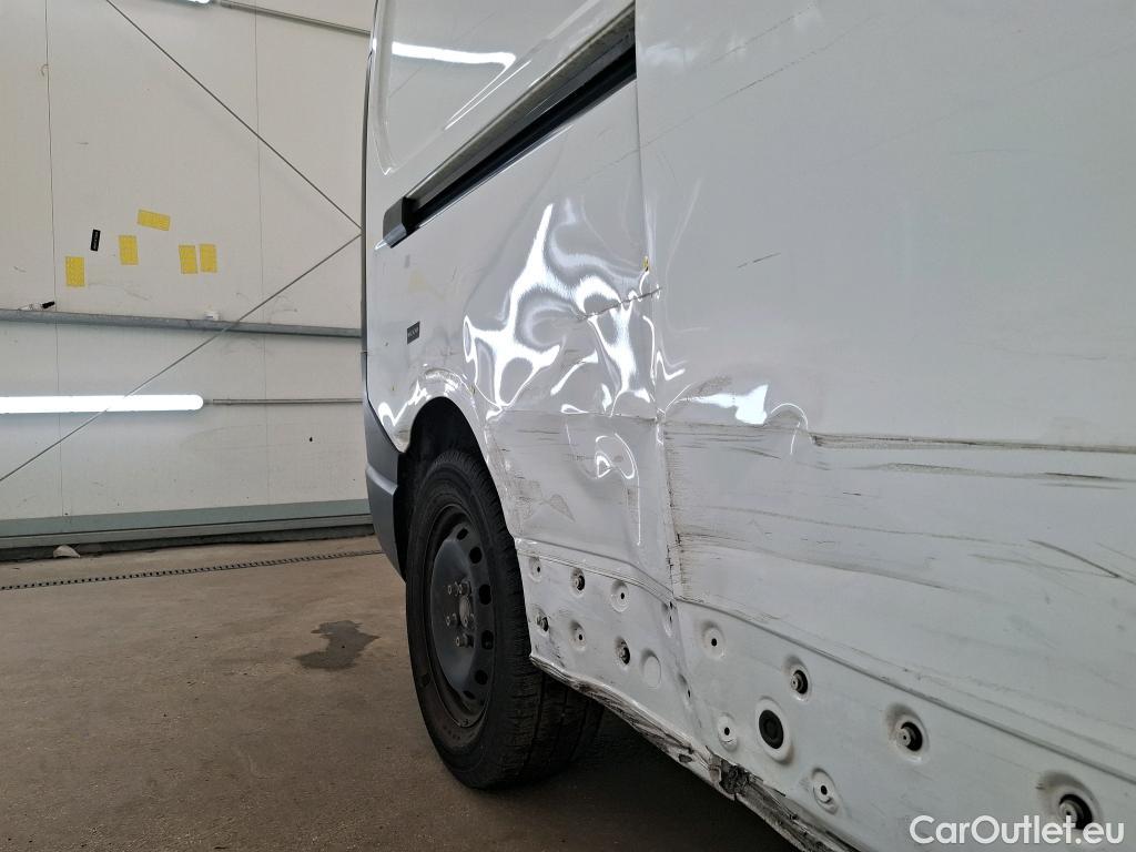  Renault  Trafic  III Fourgon L2H1 3T Confort 2.0 dCi 130CV BVM6 E6d #21