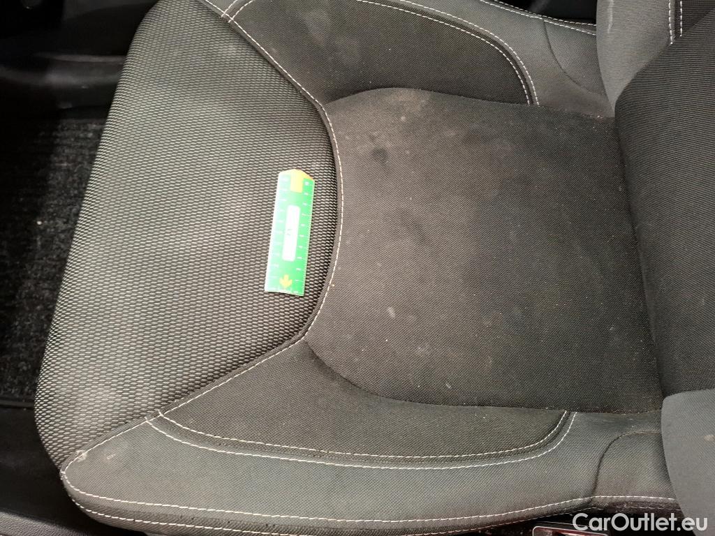  Renault  Clio  IV Air MediaNav 1.5 dCi 75CV BVM5 E6 #41