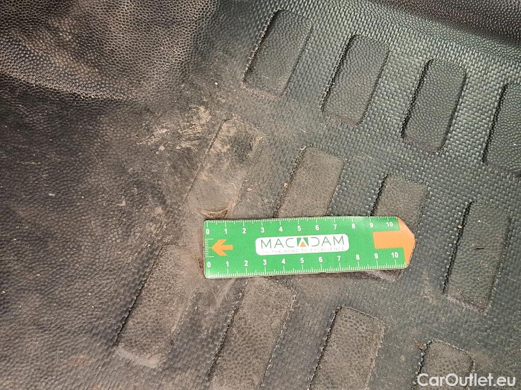  Fiat  Scudo FIAT  / 2021 / 4P / Fourgon tôlé 1.5 Mjet3 120ch 5.3 Standard Pro Lounge #21