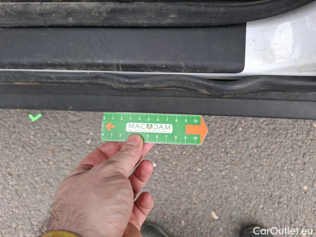  Ford  Transit FORD  / 2019 / 4P / Fourgon tôlé 2.0 ECOB 130PS 330 L3H2 TREND BUSINESS #2