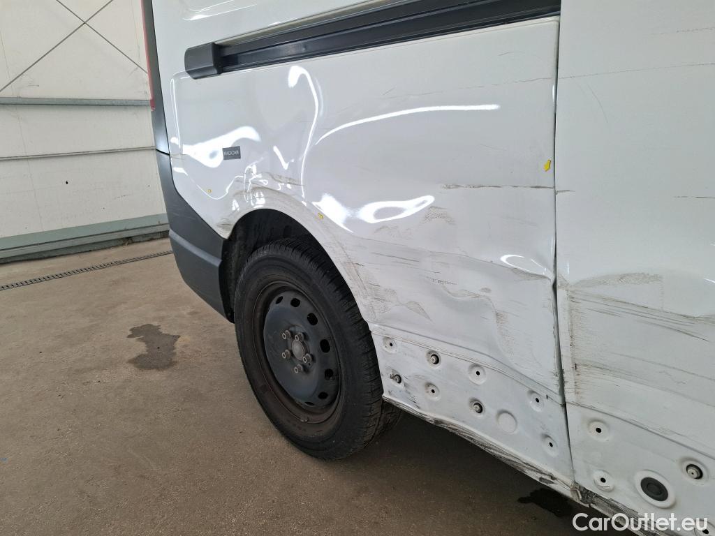  Renault  Trafic  III Fourgon L2H1 3T Confort 2.0 dCi 130CV BVM6 E6d #15