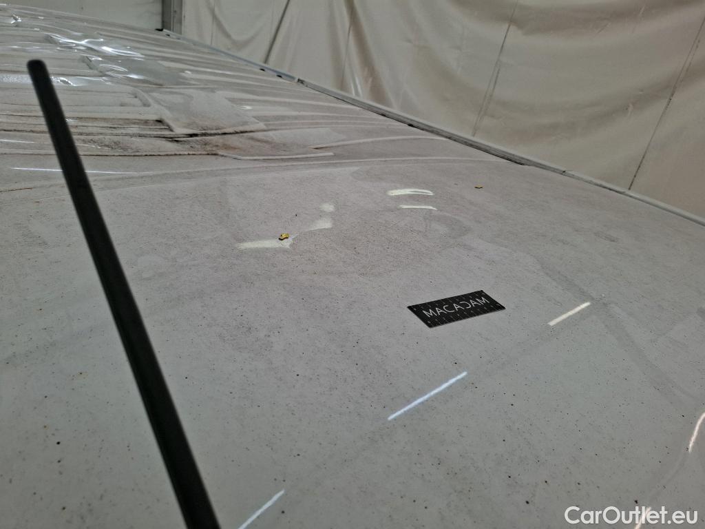  Renault  Trafic  III Fourgon L2H1 3T Confort 2.0 dCi 130CV BVM6 E6d #81