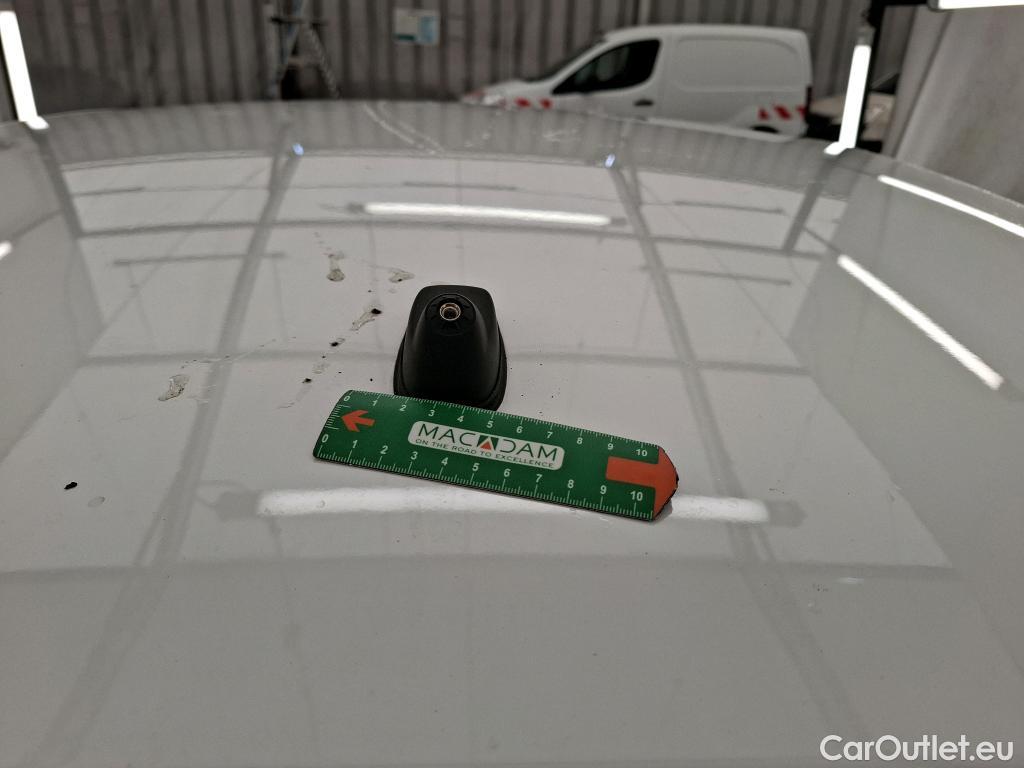  Peugeot  208  Premium 1.5 HDi 100CV BVM6 E6d #14