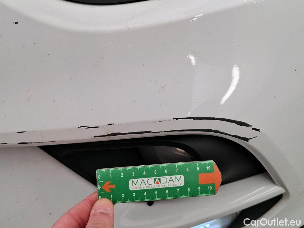  Renault  Clio  IV Air MediaNav 1.5 dCi 75CV BVM5 E6 #4