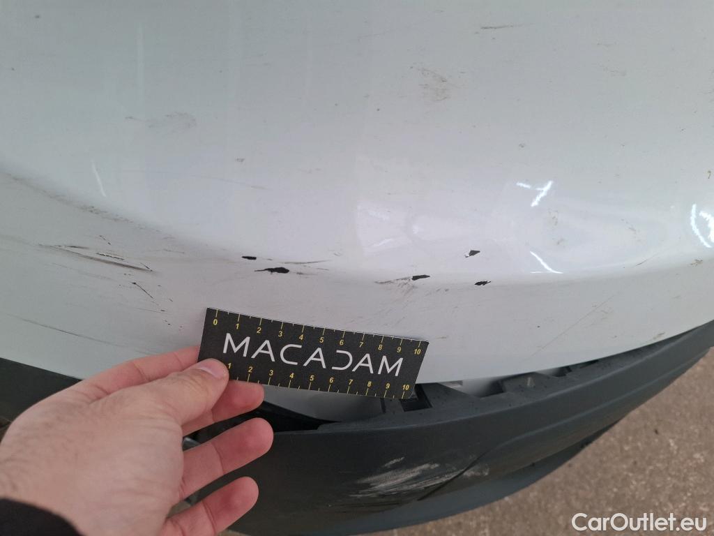  Renault  Trafic  III Fourgon L2H1 3T Confort 2.0 dCi 130CV BVM6 E6d #56