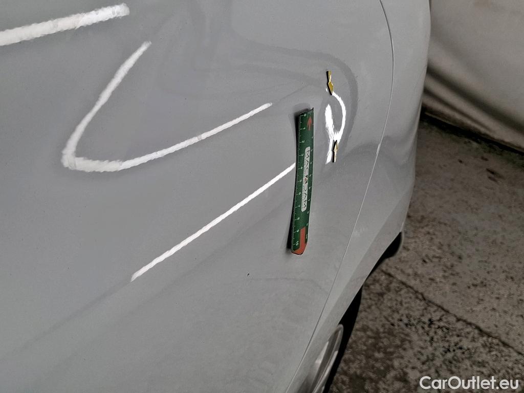  Renault  Clio  IV Air MediaNav 1.5 dCi 75CV BVM5 E6 #27