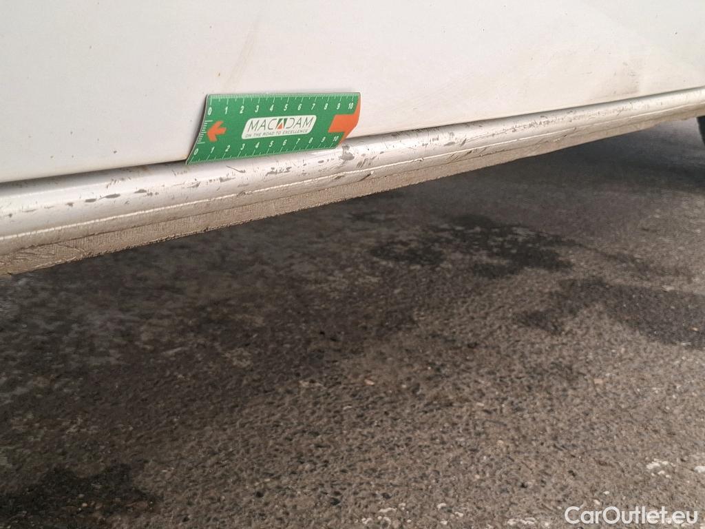  Mercedes  Sprinter MERCEDES-BENZ  VU 4p Fourgon 316 CDI 37S 3.5T #21