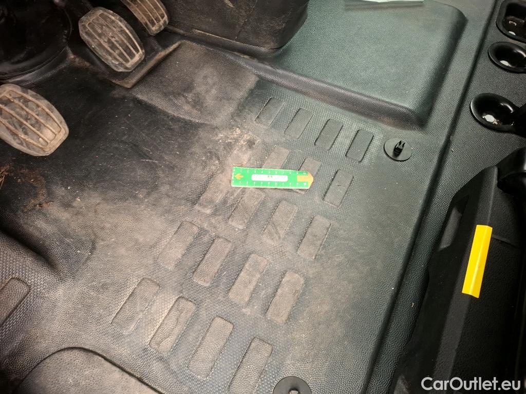  Fiat  Scudo FIAT  / 2021 / 4P / Fourgon tôlé 1.5 Mjet3 120ch 5.3 Standard Pro Lounge #20