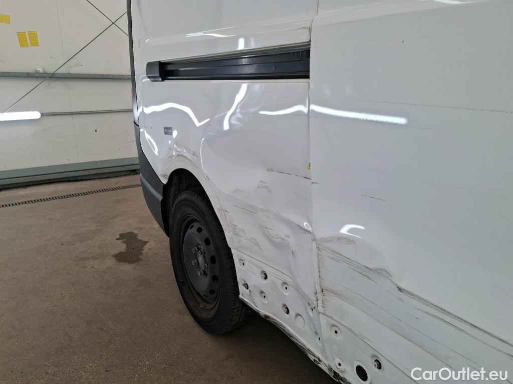  Renault  Trafic  III Fourgon L2H1 3T Confort 2.0 dCi 130CV BVM6 E6d #22