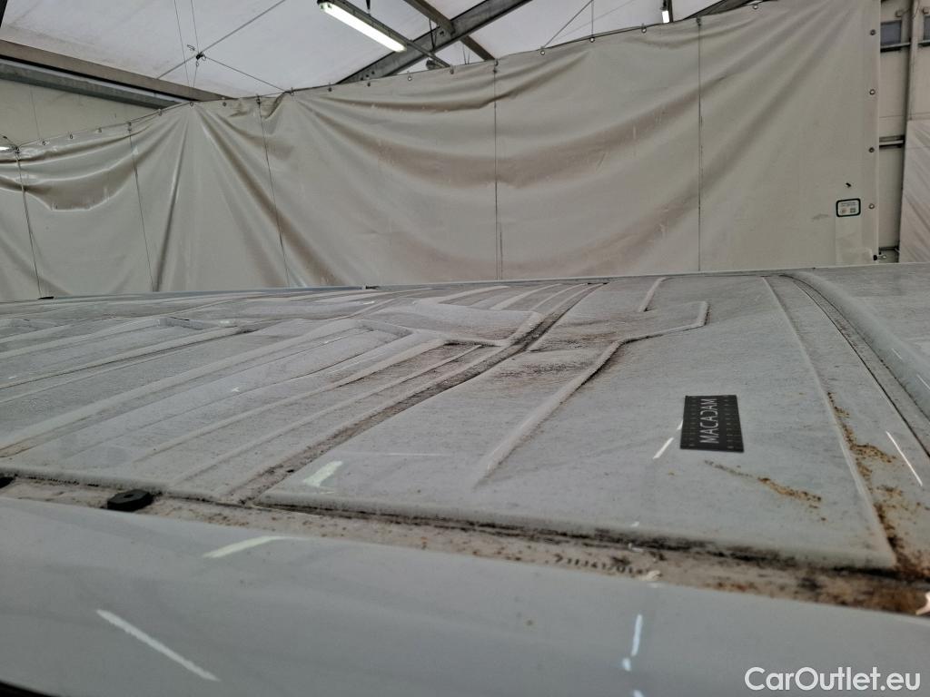  Renault  Trafic  III Fourgon L2H1 3T Confort 2.0 dCi 130CV BVM6 E6d #44