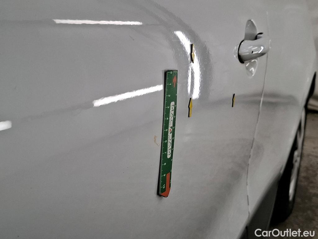  Renault  Clio  IV Air MediaNav 1.5 dCi 75CV BVM5 E6 #24