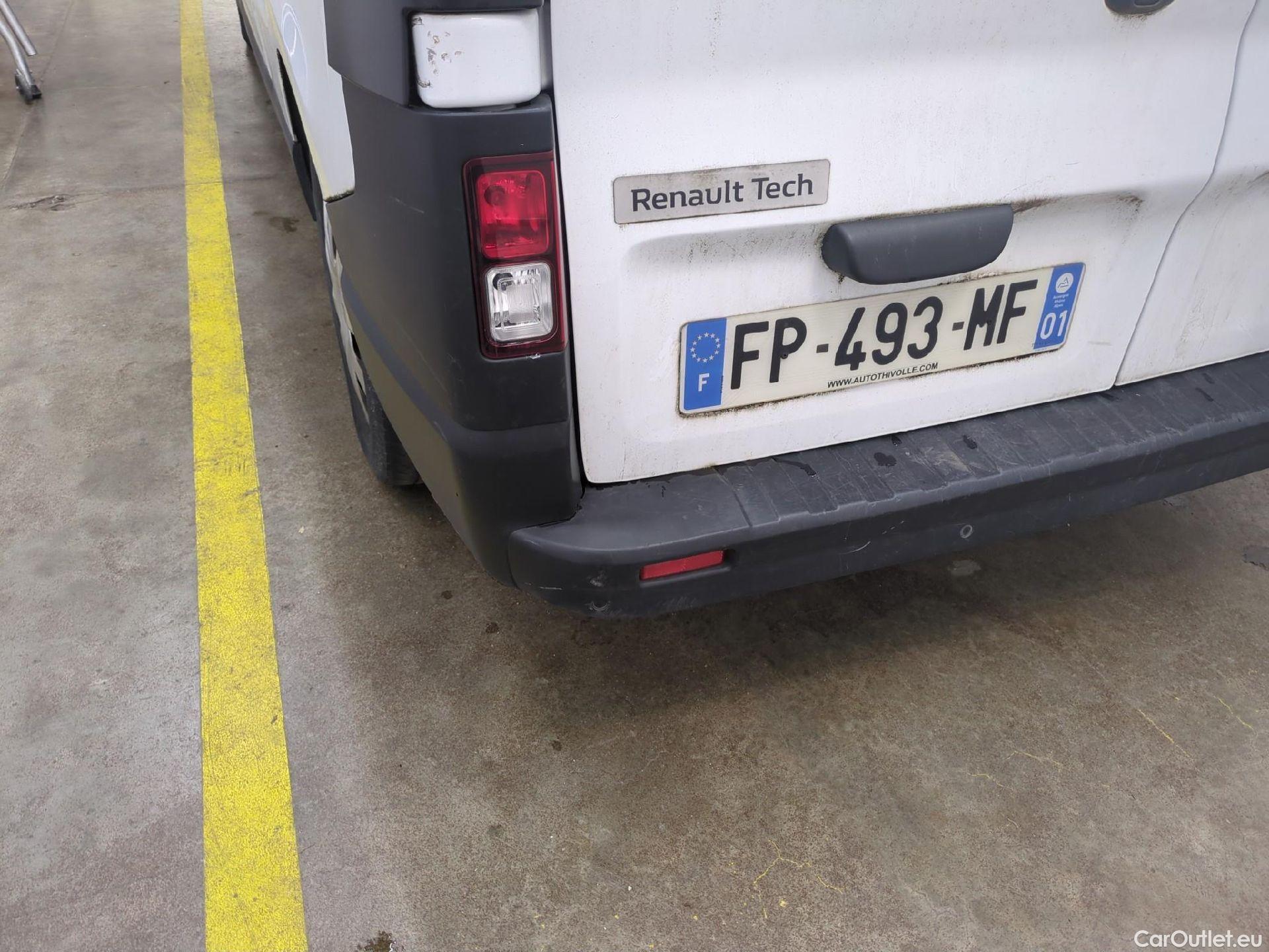  Renault  Trafic RENAULT  / 2019 / 4P / Fourgon tole FG GCF L2H2 1200 Energy dCi 145 E6 #28