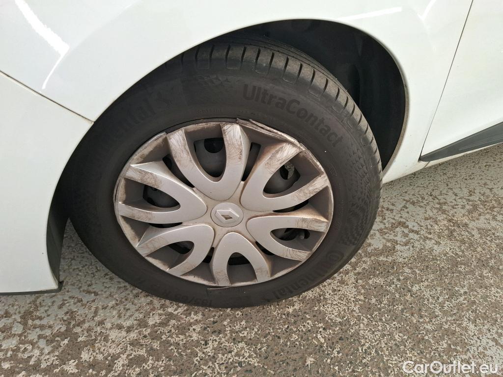  Renault  Clio  IV Air MediaNav 1.5 dCi 75CV BVM5 E6 #28