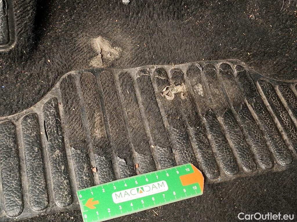  Renault  Clio  IV Air MediaNav 1.5 dCi 75CV BVM5 E6 #11