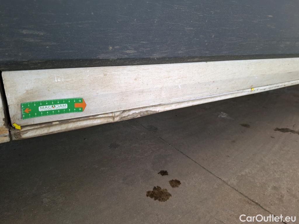  Volkswagen  Crafter VOLKSWAGEN  / 2017 / 4P / Fourgon tôlé 2.0TDI 140 35 L3H3 Business #12