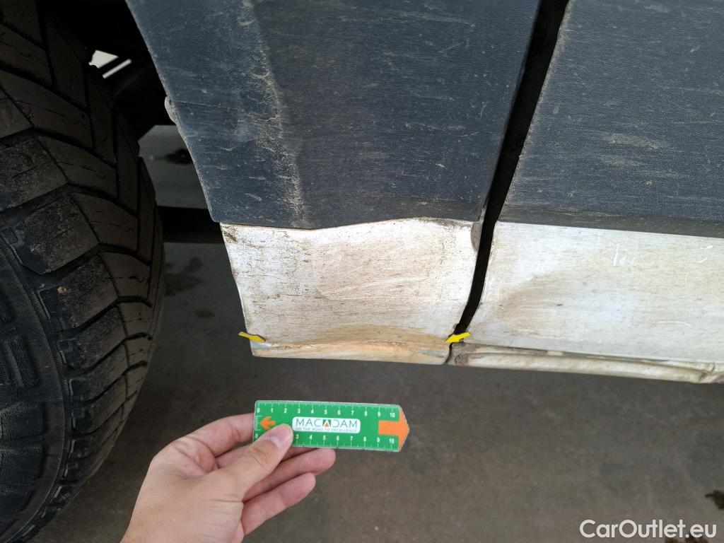  Volkswagen  Crafter VOLKSWAGEN  / 2017 / 4P / Fourgon tôlé 2.0TDI 140 35 L3H3 Business #32