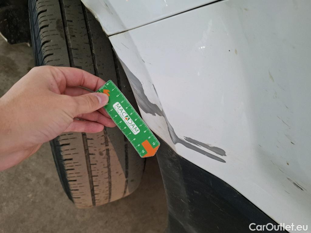  Volkswagen  Crafter VOLKSWAGEN  / 2017 / 4P / Fourgon tôlé 2.0TDI 140 35 L3H3 Business #27