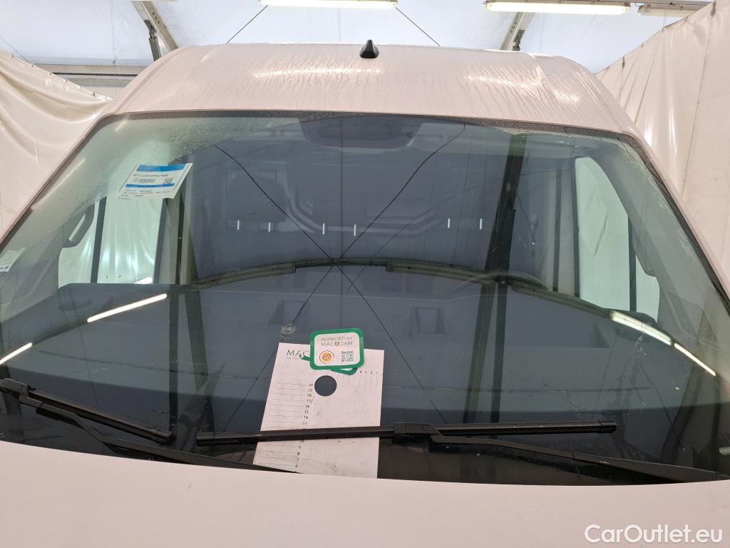  Volkswagen  Crafter VOLKSWAGEN  / 2017 / 4P / Fourgon tôlé 2.0TDI 140 35 L3H3 Business #39