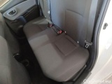  Toyota  Yaris TOYOTA  / 2017 / 5P / BERLINA 1.5 HYBRID COOL MY18 #16