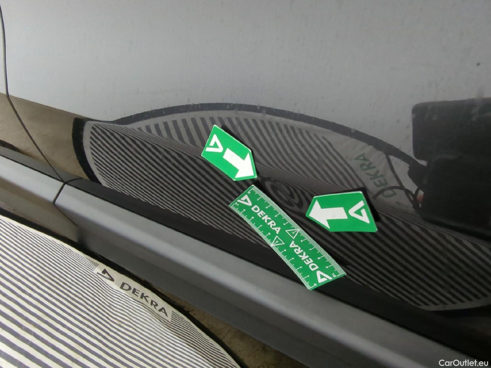  Bmw  X3 BMW  / 2017 / 5P / SUV sDrive18d 150ch Business Design BVA8 #26