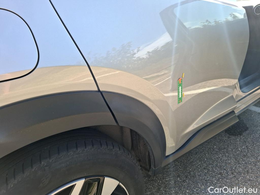  Nissan  Juke NISSAN  / 2019 / 5P / Crossover DIG-T 114 BVM6 Business Edition #19