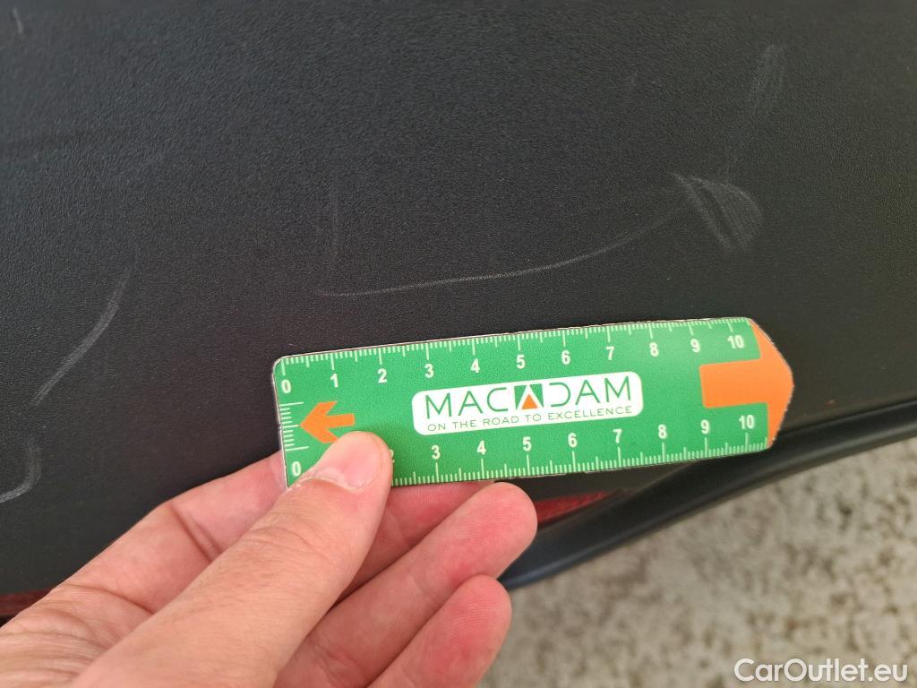  Toyota  C-HR TOYOTA  / 2016 / 5P / SUV 1.8 Hybride 122 Dynamic Business Stage A #26