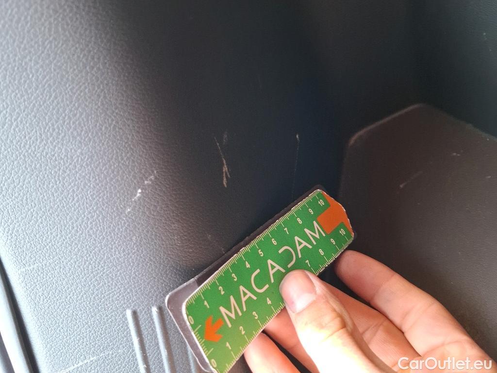  Hyundai  Konna HYUNDAI Kona / 2020 / 5P / SUV 1.6 HYBRID 141 EXECUTIVE HEV #30