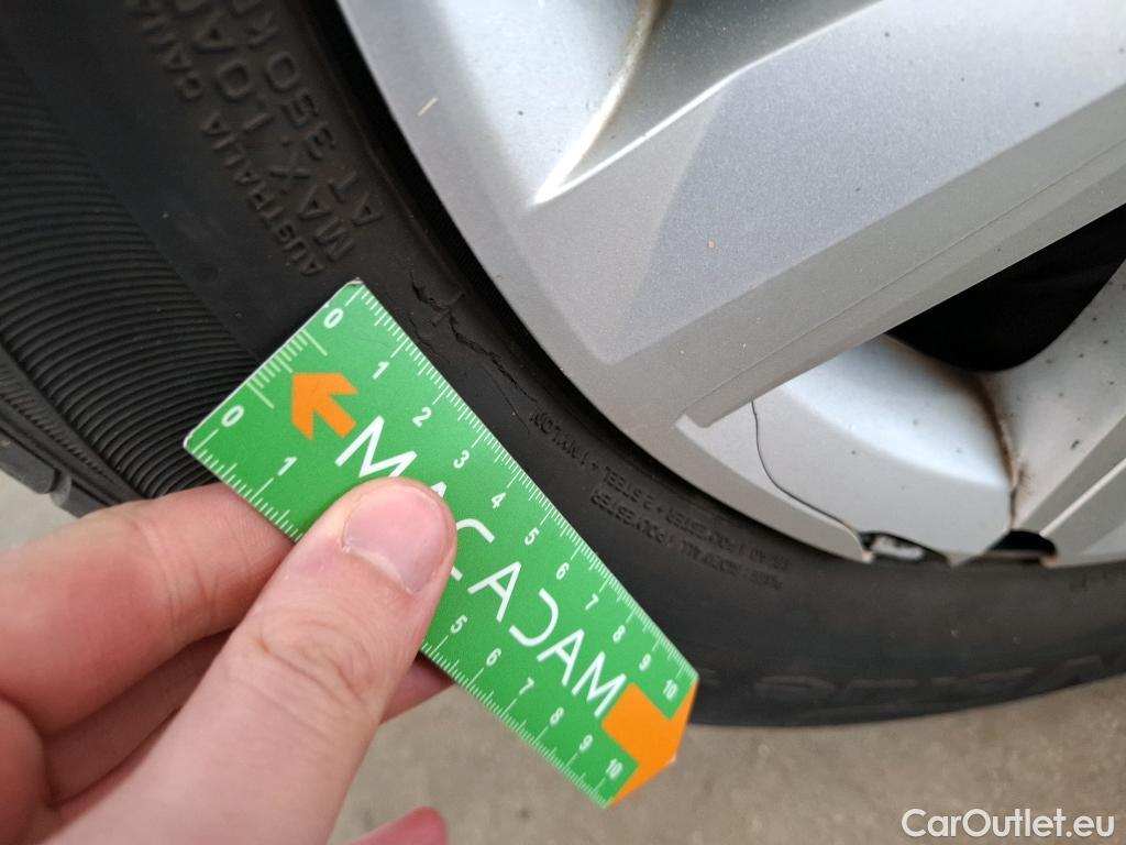  Renault  Megane  IV Berline 5 ptes. Business 1.0 TCe 115CV BVM6 E6d #5