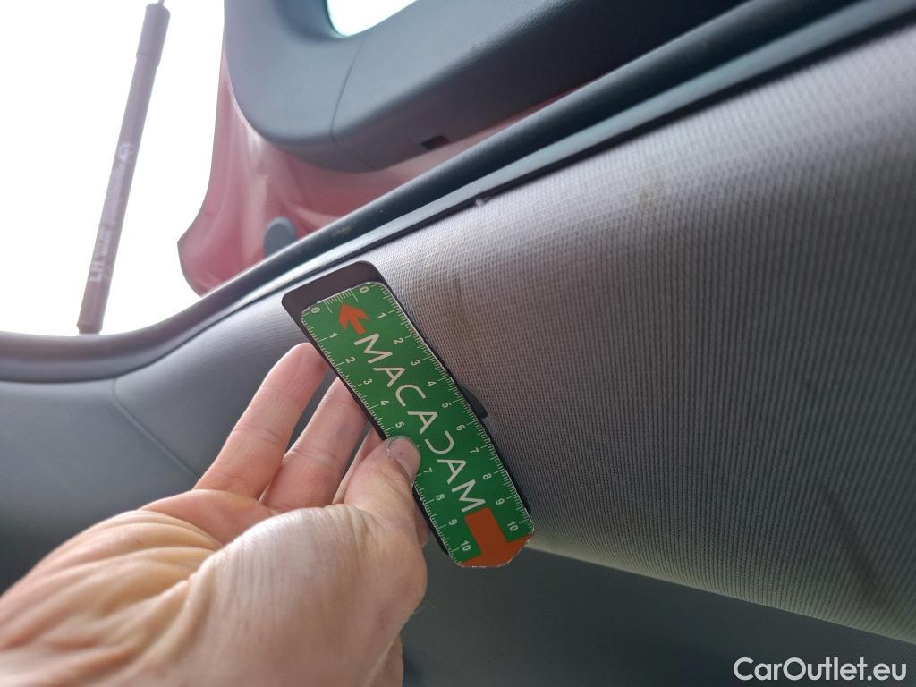  Hyundai  Konna HYUNDAI Kona / 2020 / 5P / SUV 1.6 HYBRID 141 EXECUTIVE HEV #37