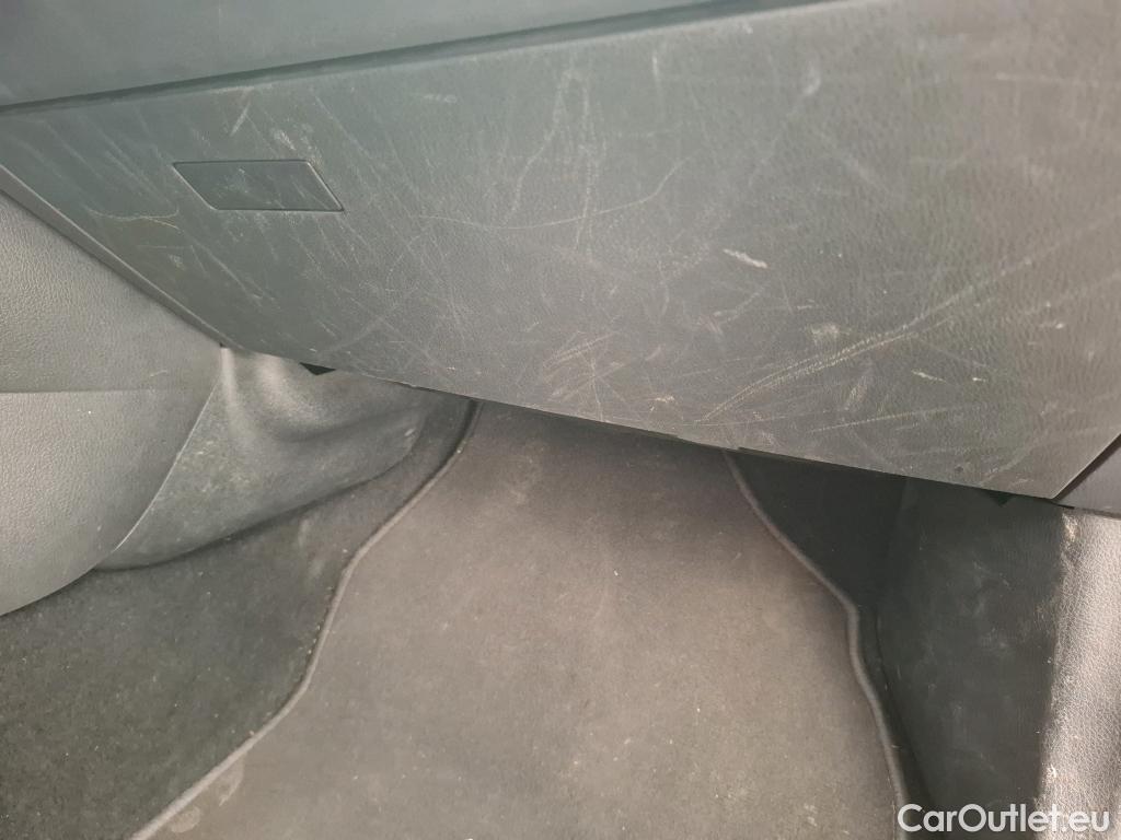  Toyota  C-HR TOYOTA  / 2016 / 5P / SUV 1.8 Hybride 122 Dynamic Business Stage A #10