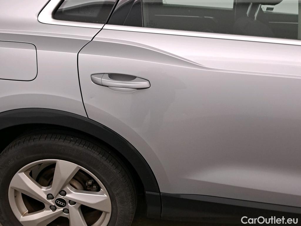  Audi  Q3 AUDI  / 2018 / 5P / todoterreno Advanced 35 TDI 110kW (150CV) S tronic #1