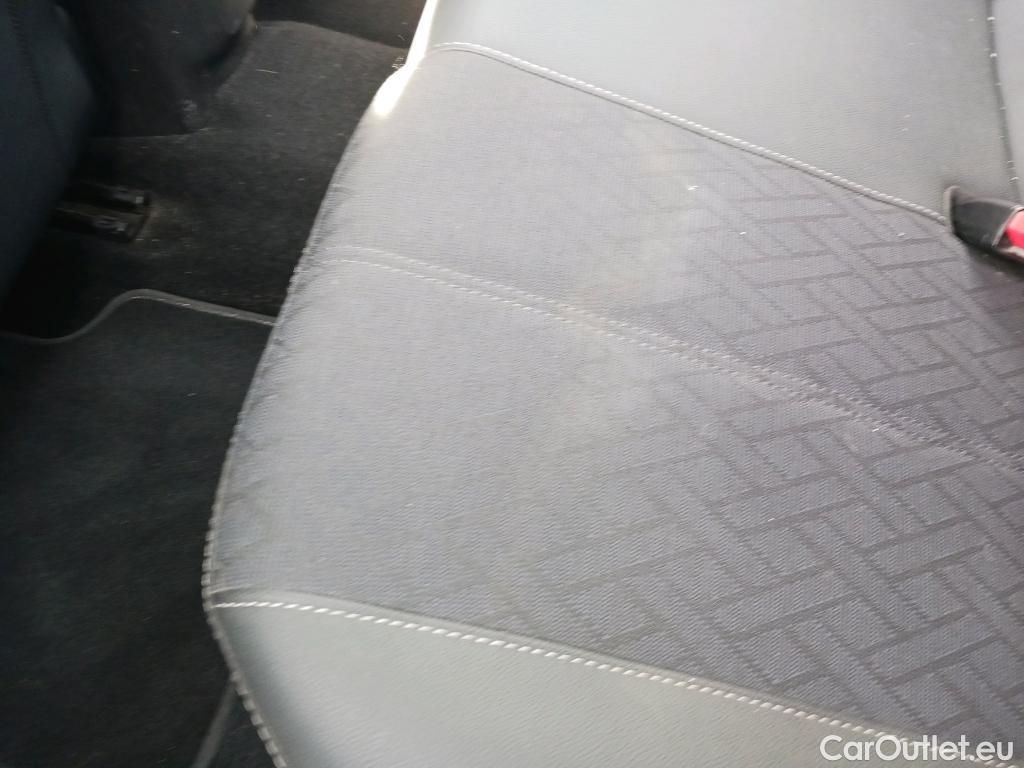  Opel  Corsa OPEL  1.2T XHL 74kW (100CV) Elegance #4